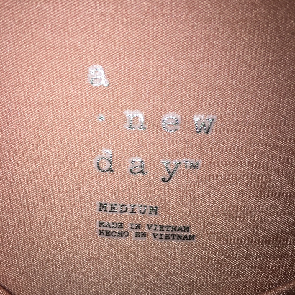 SLEEVELESS TOP - Picture 2 of 3